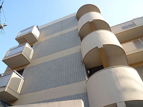 兵庫県尼崎市西立花町３丁目 5階建 築35年8ヶ月