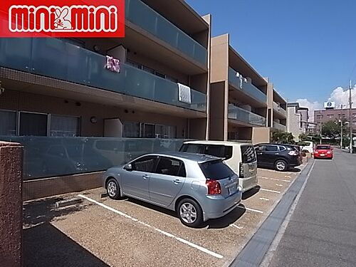 兵庫県尼崎市南武庫之荘７丁目 築20年 3階建