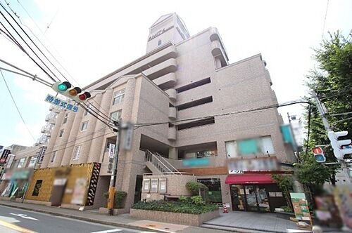 兵庫県尼崎市南塚口町２丁目 8階建