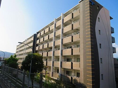 兵庫県西宮市甲子園高潮町 賃貸マンション