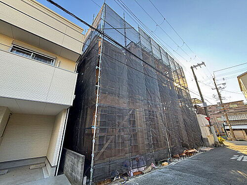 大阪府大阪市淀川区田川北３丁目  3階建