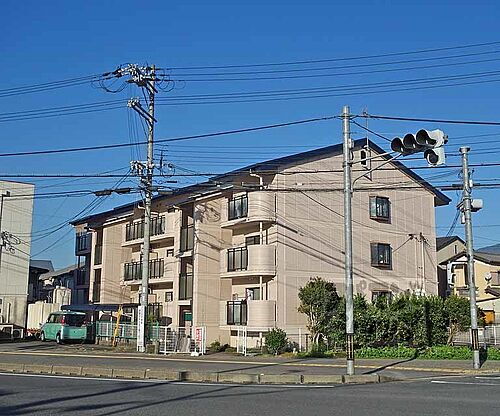 京都府亀岡市大井町土田１丁目 3階建 築32年9ヶ月