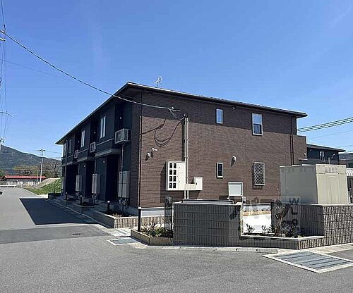 京都府亀岡市千代川町明晴６丁目 築1年9ヶ月 2階建