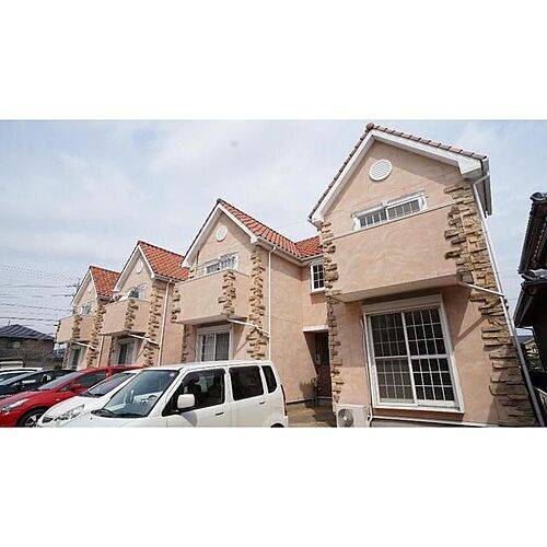 三重県四日市市本郷町 テラスハウス