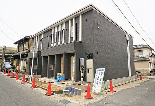 三重県四日市市南富田町 賃貸アパート