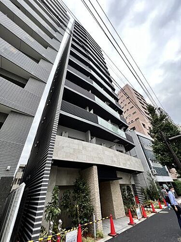 東京都品川区荏原１丁目 14階建 築2年10ヶ月