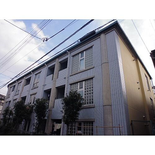 兵庫県神戸市兵庫区上三条町 築32年9ヶ月 3階建