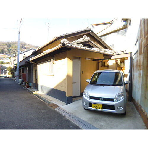 兵庫県神戸市兵庫区熊野町５丁目 築50年1ヶ月 平屋建て