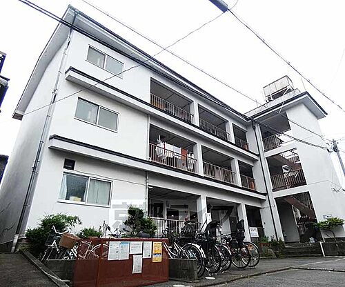 京都府京都市東山区本町１６丁目 3階建 築47年10ヶ月