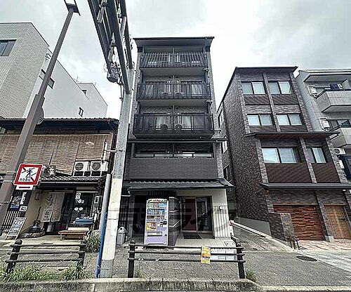京都府京都市東山区夷町 築11年10ヶ月 5階建
