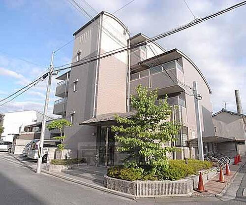 京都府京都市南区東九条明田町 築21年9ヶ月 4階建