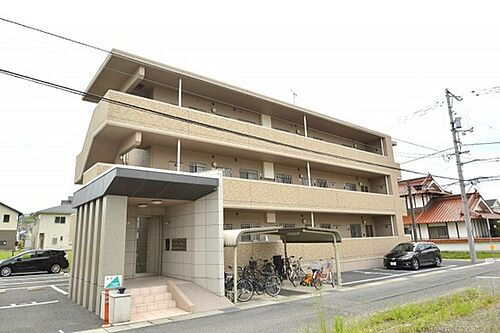 広島県東広島市西条町西条東 3階建 築18年8ヶ月