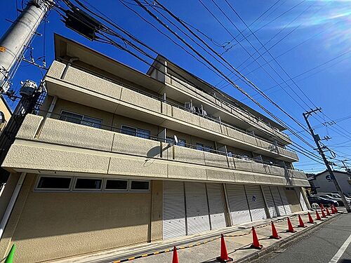 広島県広島市南区西旭町 4階建