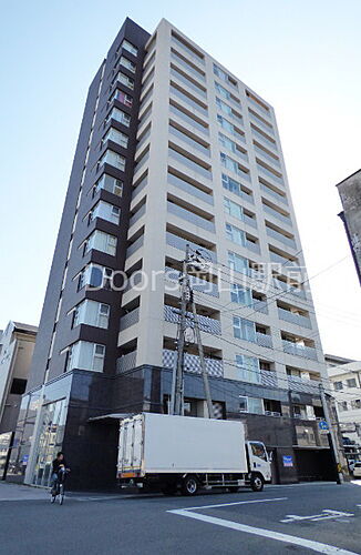 岡山県岡山市北区天瀬 15階建 築16年11ヶ月