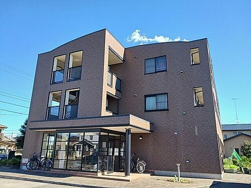 栃木県小山市城東６丁目 3階建 築22年3ヶ月