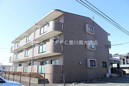 愛知県新城市川田字本宮道 賃貸マンション