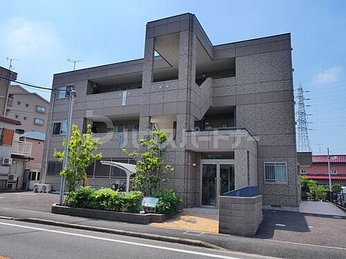 千葉県船橋市前原東１丁目 3階建 築12年2ヶ月