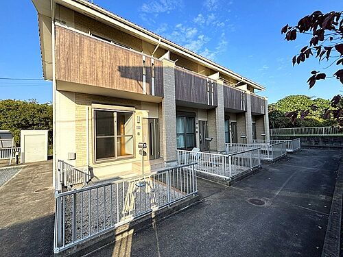 メゾネット佐倉　Ｂ