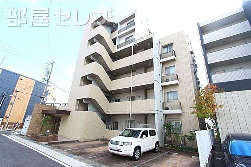 愛知県名古屋市名東区社台３丁目 賃貸マンション