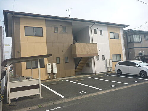 愛知県新城市市場台３丁目 賃貸アパート