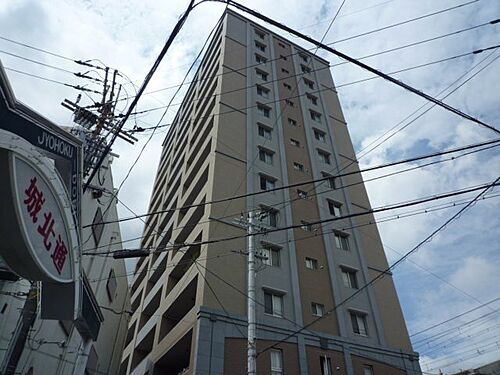 アソシア高槻ステーションワン 15階建