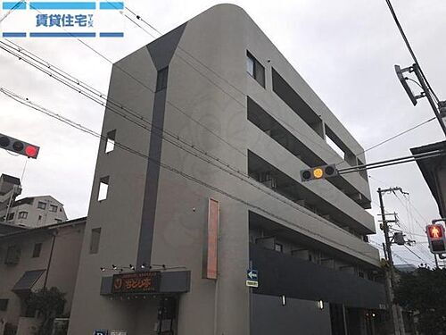 兵庫県尼崎市南塚口町１丁目 5階建