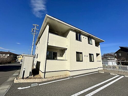 長野県千曲市杭瀬下５丁目 賃貸アパート