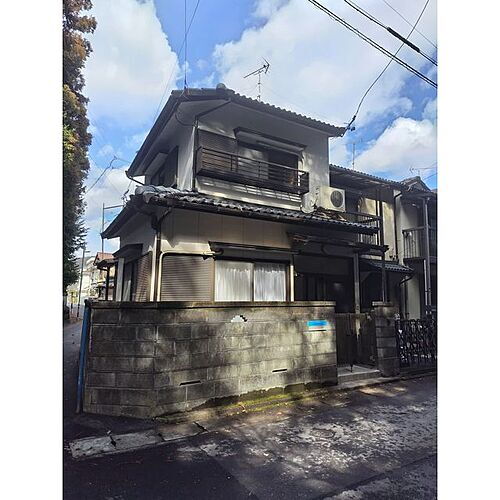 長良小松町１丁目１番地１１貸家