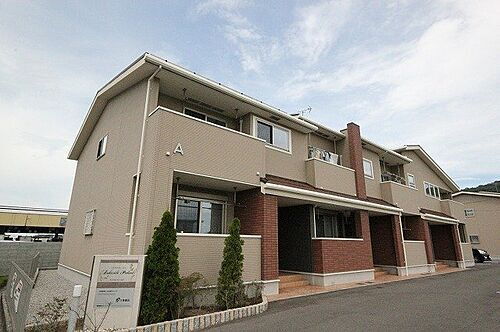 香川県高松市鶴市町 2階建