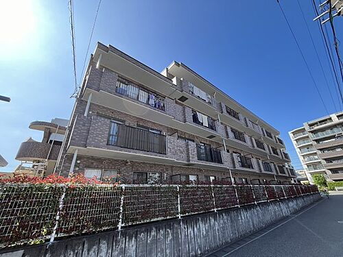 千葉県千葉市花見川区検見川町３丁目 4階建 築31年4ヶ月