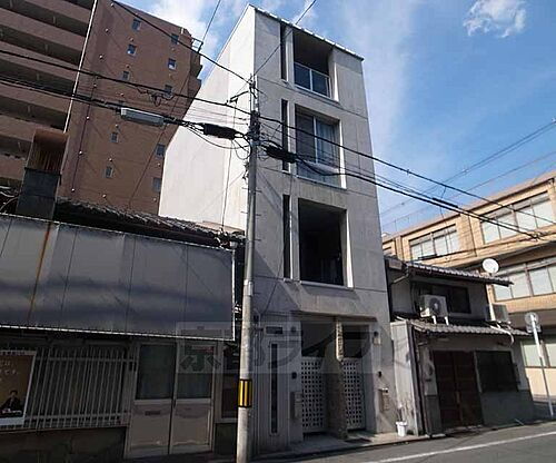京都府京都市中京区瓦町 4階建 築22年11ヶ月