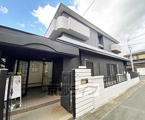 京都府京都市右京区太秦帷子ケ辻町 3階建 築37年3ヶ月