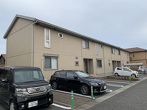 兵庫県姫路市飾磨区加茂 2階建