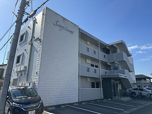 兵庫県姫路市阿保 3階建
