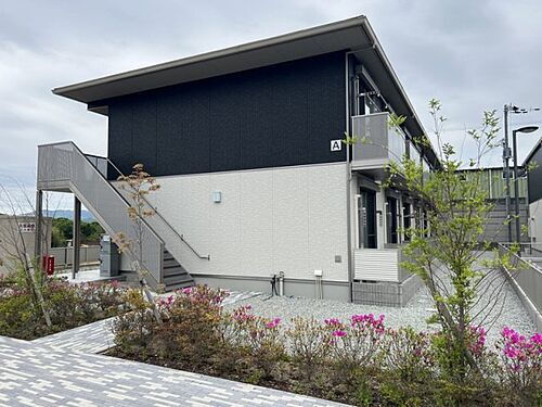 兵庫県加西市繁昌町 2階建 築5年8ヶ月