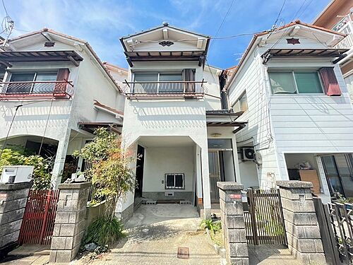 大阪府枚方市甲斐田新町 2階建