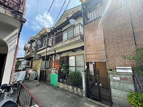 大阪府枚方市田口４丁目 築47年3ヶ月 2階建