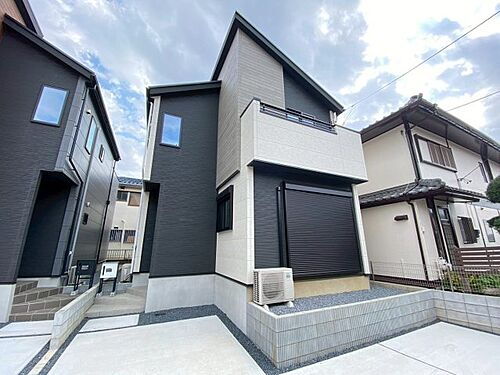千葉県千葉市若葉区小倉台３丁目 2階建 