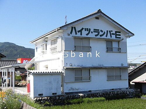 ハイツランバーＥ