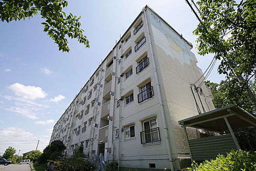 大阪府富田林市寺池台４丁目 賃貸マンション