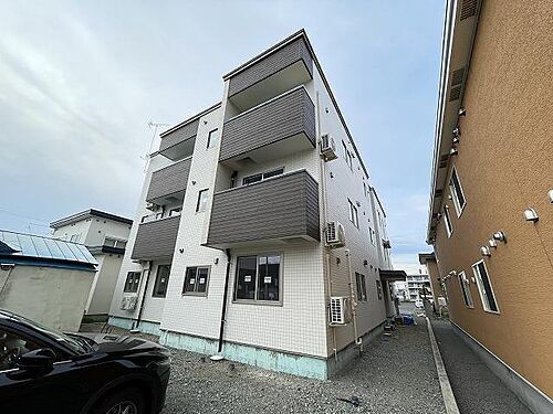 北海道旭川市四条通２４丁目 賃貸アパート