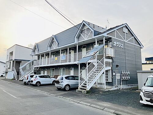 北海道北見市栄町１丁目 賃貸アパート