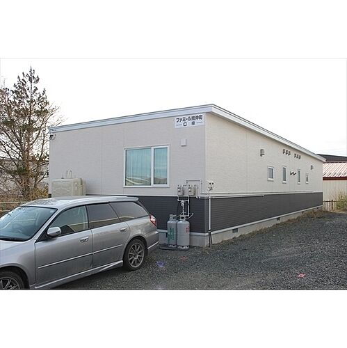 ファミール南仲町Ｃ棟