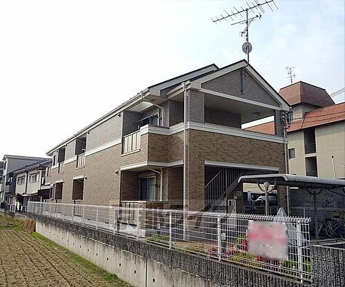 大阪府枚方市楠葉中町 賃貸アパート