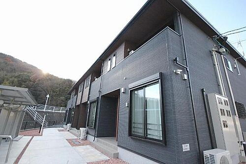 広島県福山市沼隈町大字草深 2階建 築1年未満