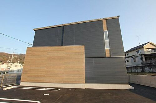 広島県福山市千田町２丁目 2階建 築4年