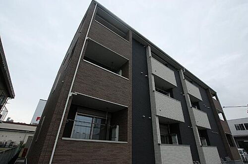 広島県福山市南蔵王町４丁目 3階建 築11年9ヶ月