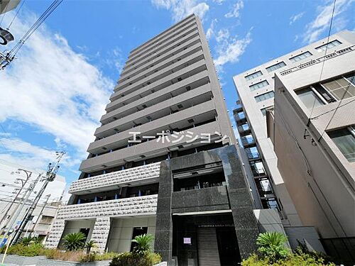 大阪府大阪市浪速区元町２丁目 15階建