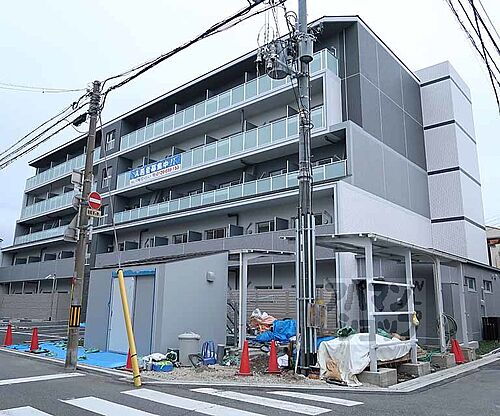 京都府京都市南区八条源町 築1年7ヶ月 5階建