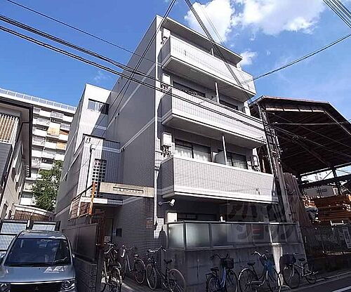 京都府京都市中京区壬生坊城町 築36年9ヶ月 4階建